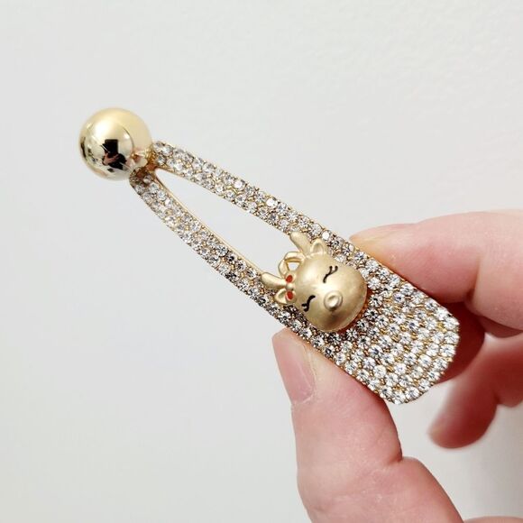 2/$20 Brand New Gold Tone Rhinestone Deer Hair Clip - Picture 2 of 5